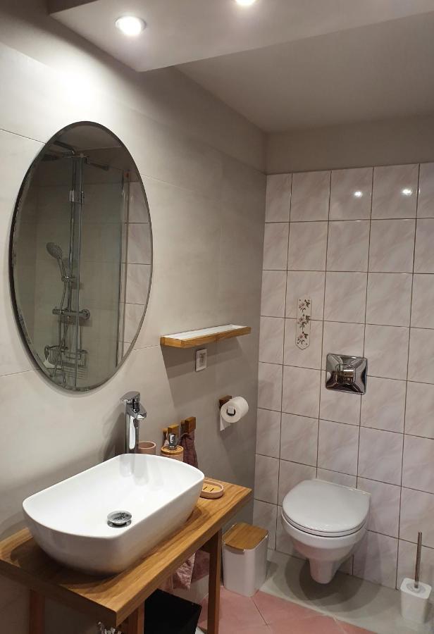 Apartamenty Magiczna Wenecja 치에신 외부 사진